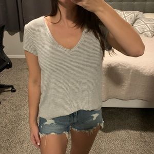 American Eagle Outfitters Favorite Tee